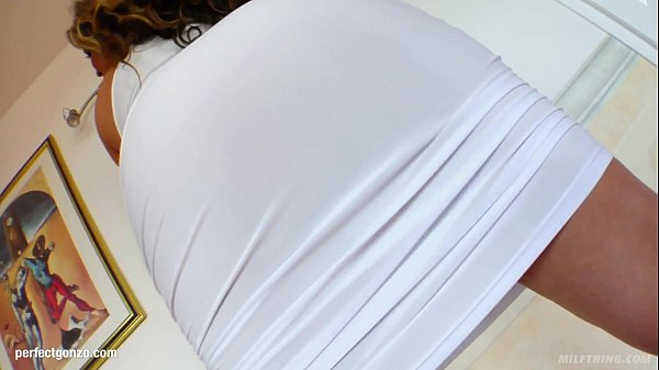 Afrodite milf slut fucks mature man at Milf Thing with Perfect Gonzo