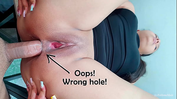 Latina teen gets anal fucked mercilessly by Thomas