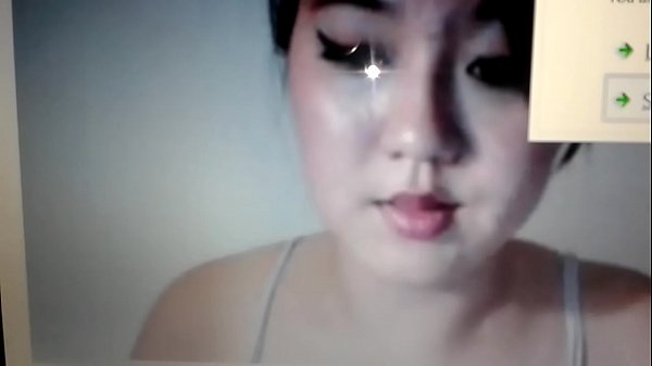 asian whore deepthroats while getting a shave