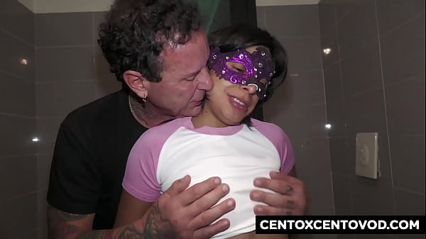 Alex Magni and CentoXCento join amatorial orgy with trans woman and milf at the CentoXCento location