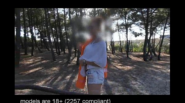 Teen nudist masturbates with dildo at beach