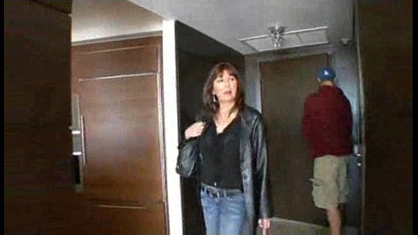 Mature milf seduced by young guy for cash