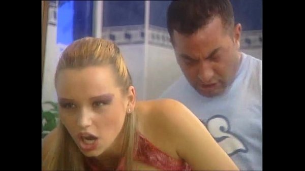 Denise La Bouche gets anal pounded by Robert Rosenberg