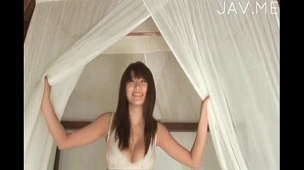 Asian teen gives blowjob and swallows cumshot