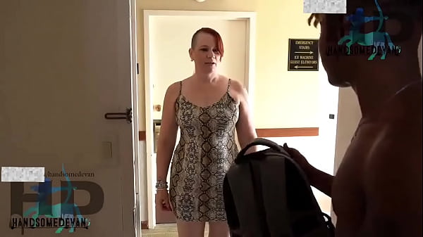 Ginger Reigh sucks dean for college credits