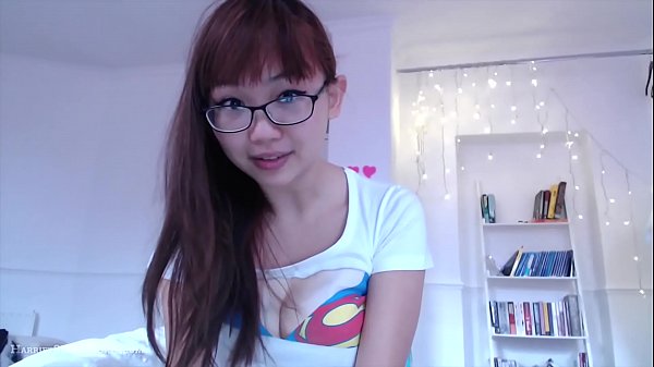 Asian teen Sugar Cookie's Christmas vlog
