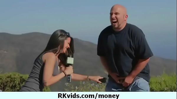 Teen whore Medapascal gets paid for sex