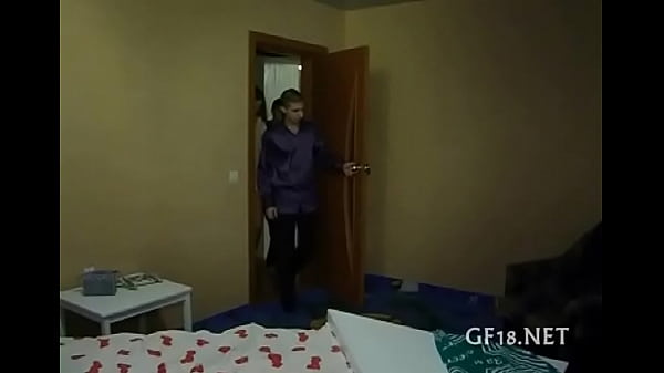 Teen girlfriend spreads legs wide open for her boyfriend and gets fucked by his friend