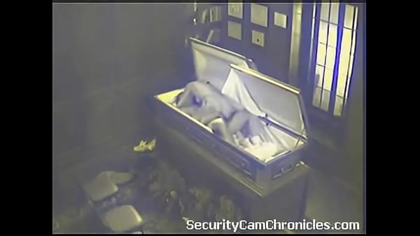 sex coffin real amateur voyeur caught pussyfucking
