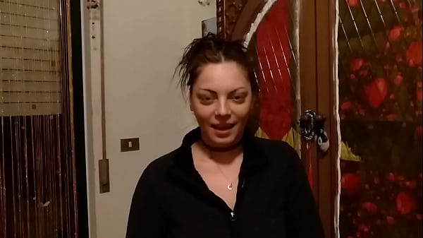 Everydaysex777 girl says hallo