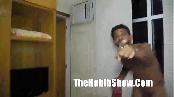 Brazilian girl sucks in the hood
