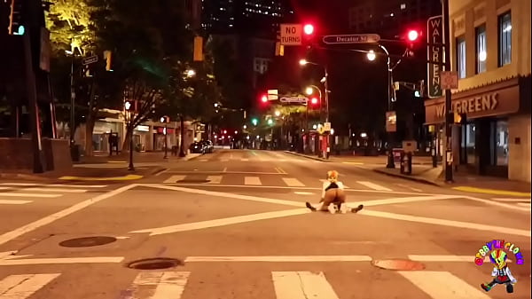 Gibby The Clown gets blowjob in public
