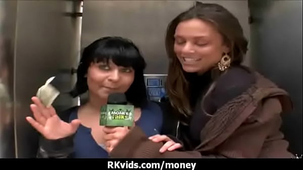 Teen girl gets paid for sex with Medapascal