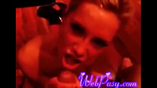 Webpusy 27 and Caddy301 webcam amateur fun