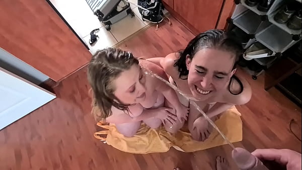 Stepsisters and I take a piss facial from our boyfriends