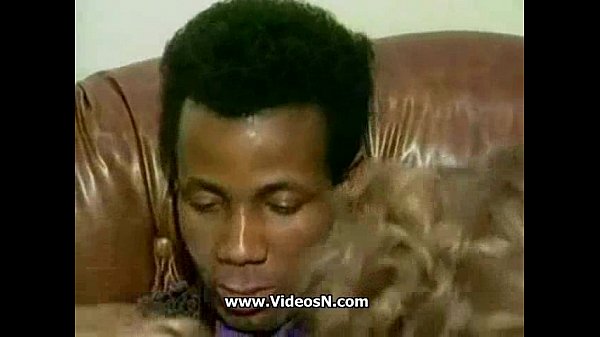 Anal threesome with assfucking action