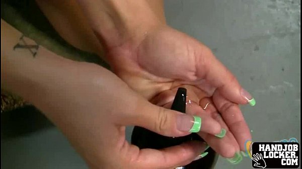 Brunette amateur Handyjax84 gives sloppy handjob