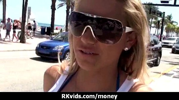 Teen girl paid for sex with Medapascal