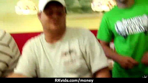 Teen hooker gets paid for sex with Medapascal