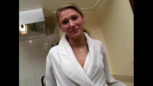 Blonde gets her tight hole stretched out by her boyfriend