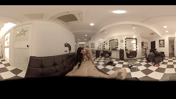 Virtual hairdresser gives blowjob in 360 vr