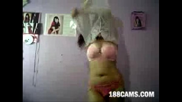 Olympiamauro940 live cam show stripping to snail poison