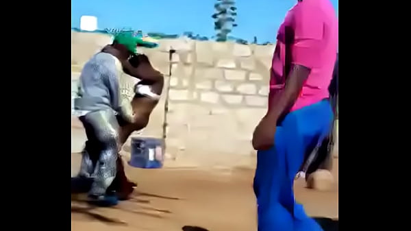 African girls dance at wild parties without clothes