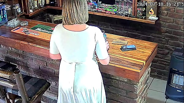 Wife caught cheating on spy cam with creampie