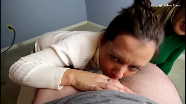 Blonde ashleymason973 Double Blowjob Cum in Mouth