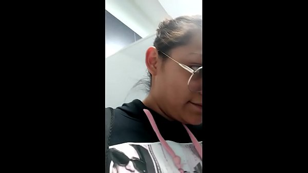 Luna Di Marco latina pornstar masturbates in public