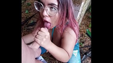Lauren latina gives bareback blowjob in abandoned house