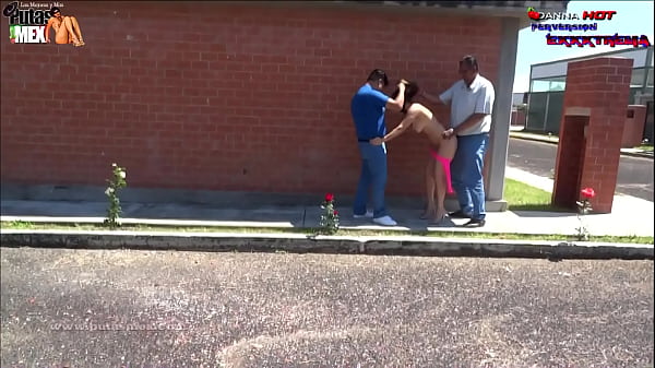 Danna Hot naked in public with two friends