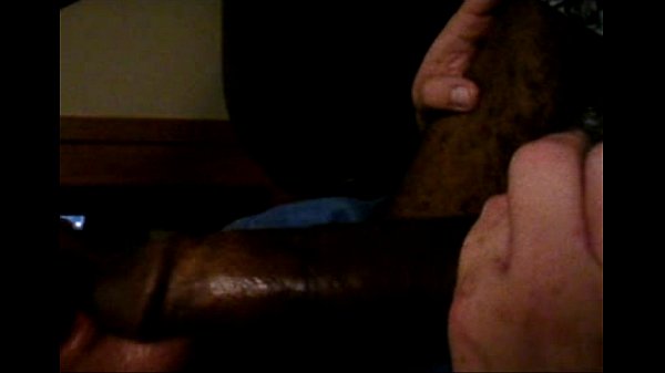 Amateur girl gags and pukes during deepthroat