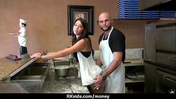 Teen coed needs cash for sex