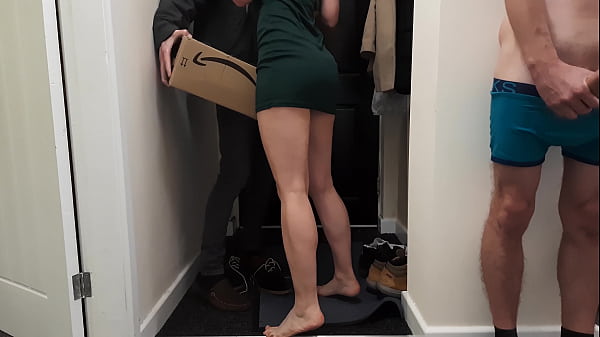 Sofie Lund shares her milf wife body with delivery guy