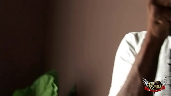 Undiebiguy interracial facial cumshot