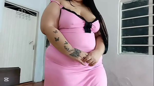 Chubby maid gives horny blowjob to guy
