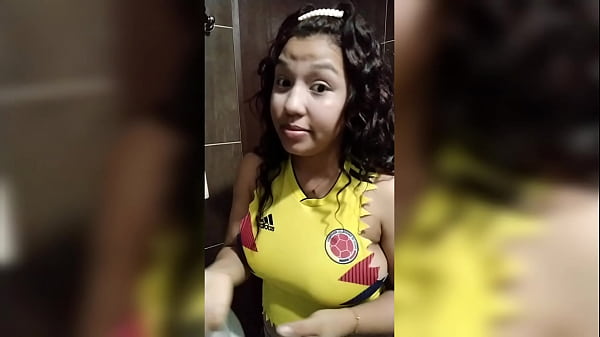 Keilimar Gomez begs husband for sex gets rejected