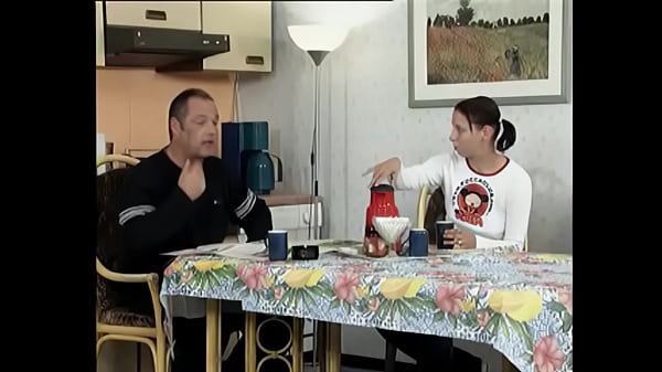 Step dad catches step daughter and step mom joins in with Egon Kowalski