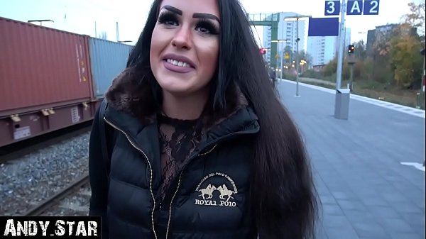Young Zara Mendez gets fucked in a public toilet