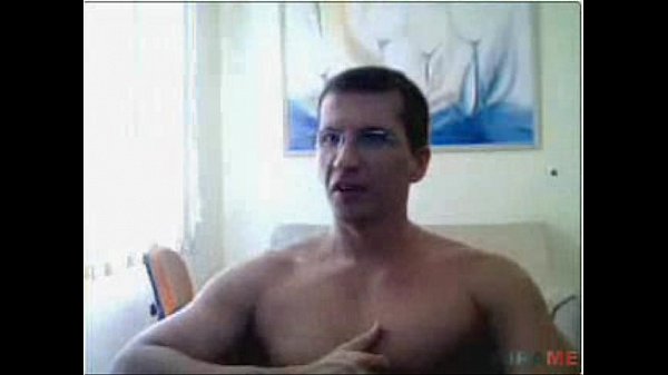 Quadro caught jerking huge thick cock on cam