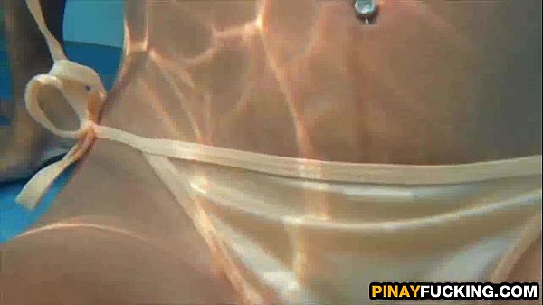 Filipina amateurs share hardcore threesome by the pool