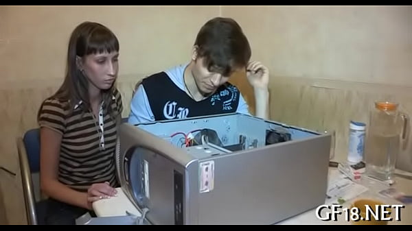 Teen babe spreads legs for boyfriend