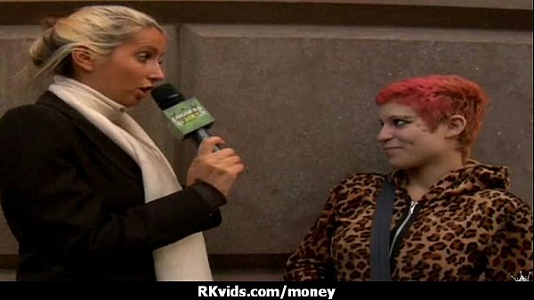 Teen hooker gets paid for sex with Medapascal