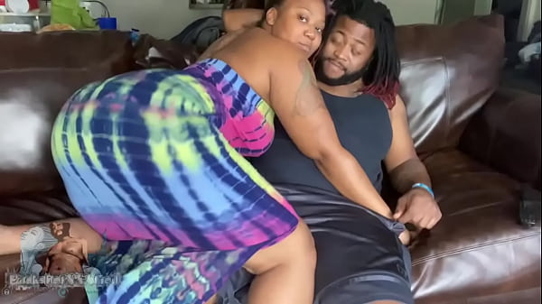 Backshotxxxgod ebony big-ass girlfriend home movies doggystyle riding big-dick