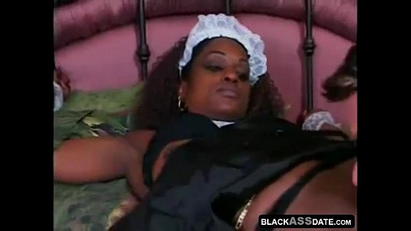 Ebony housemaid Nicki1982 fucks her white boss