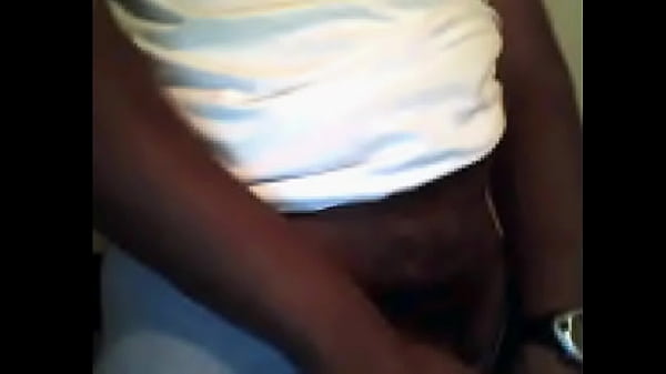 Harry Gilbert masturbates on webcam
