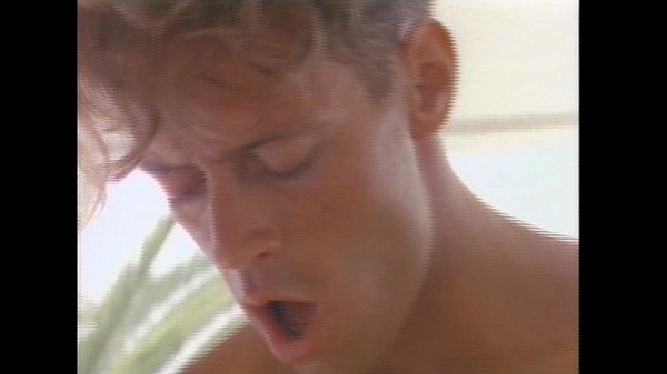 Ashlyn Gere gets facial from Rocco Seffridi