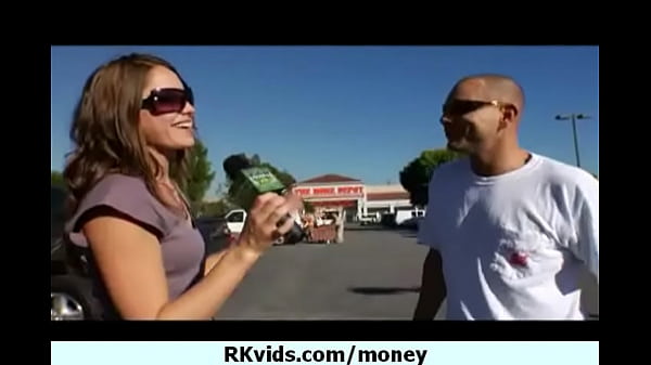 Teen hooker gets paid for sex with Medapascal