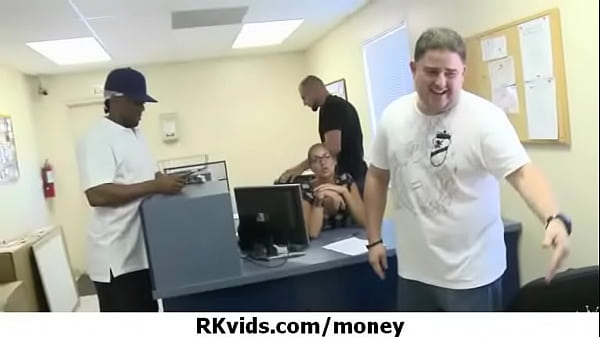 Teen girl gets paid for real sex with Medapascal